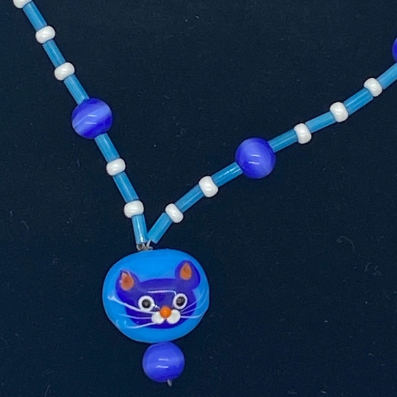 Children's Blue Beaded Cat Necklace - Picture 2 of 5